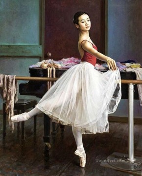 Dancing Ballet Painting - Ballerina Guan Zeju04